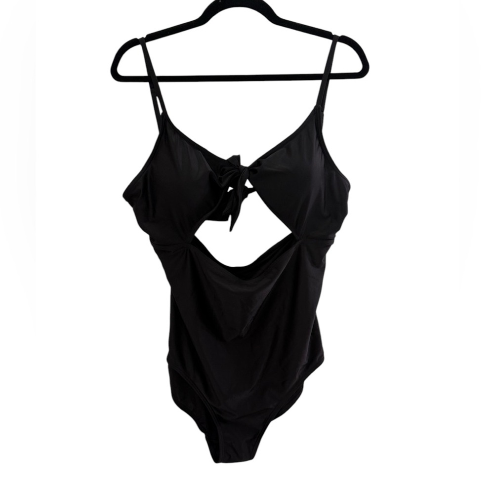 Black Cutout One-Piece Swimsuit